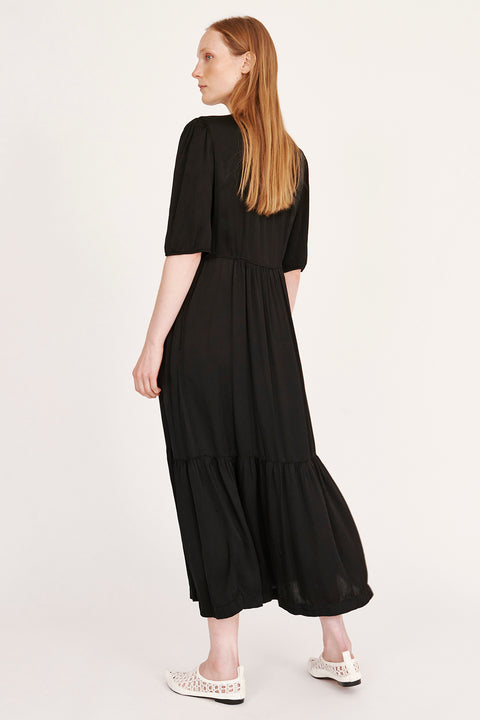 Pebble Satin Black Perfect Dress RA-DRESS PREFALL'24      View 5 