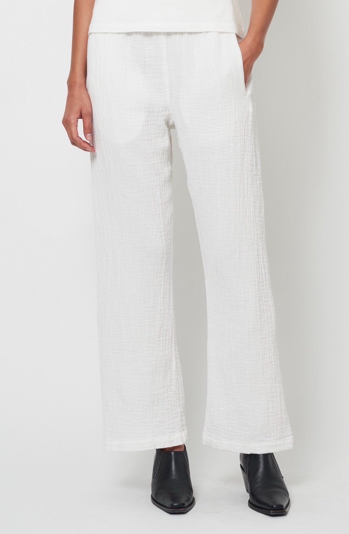 Washed White Spencer Pant Close-Up