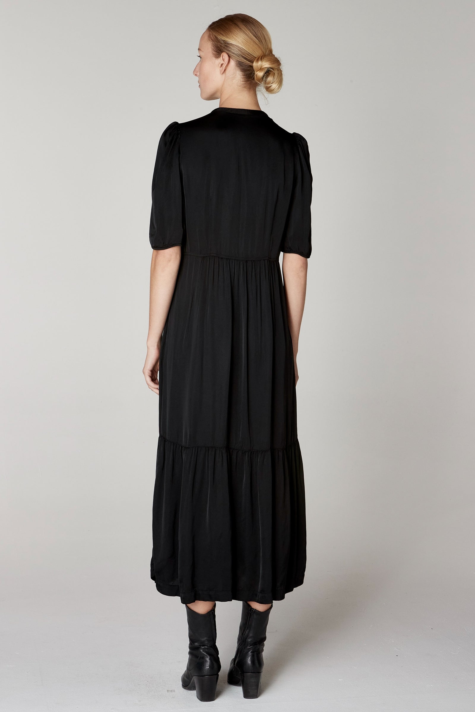 Black Perfect Dress RA-DRESS LASTCHANCE-PREFALL'23   