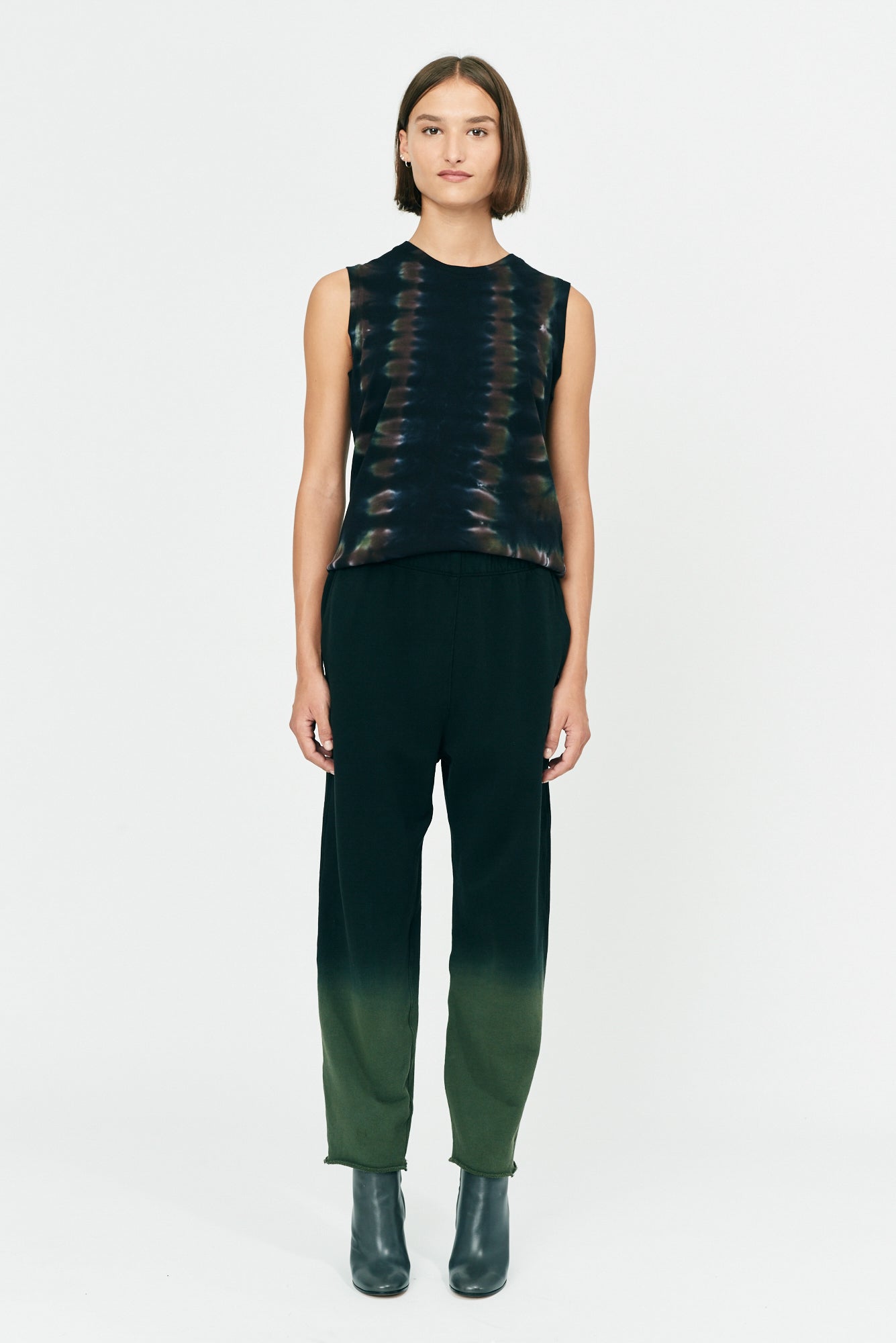 Forest Gradient Reflective Pond and Jersey Ankle Pant Full Front View