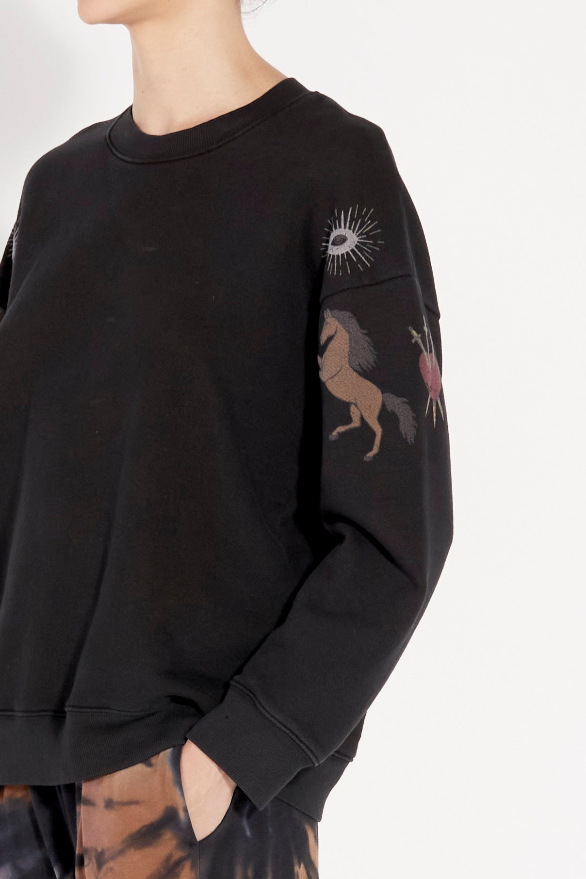 Black Tarot Fleece Yves Sweatshirt Side Close-Up View