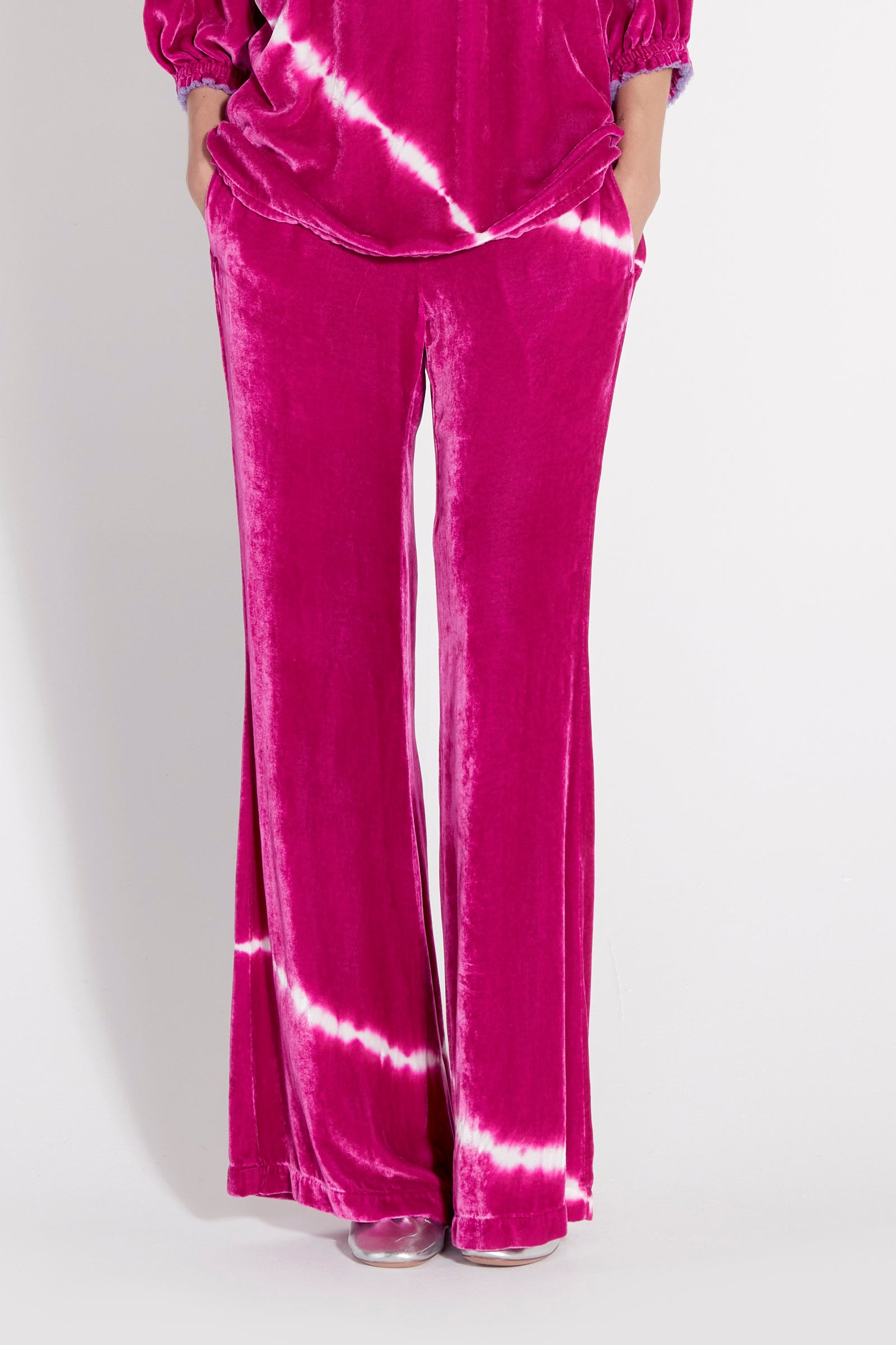 Dahlia Velvet Tie Dye Gia Pant Front Close-Up View