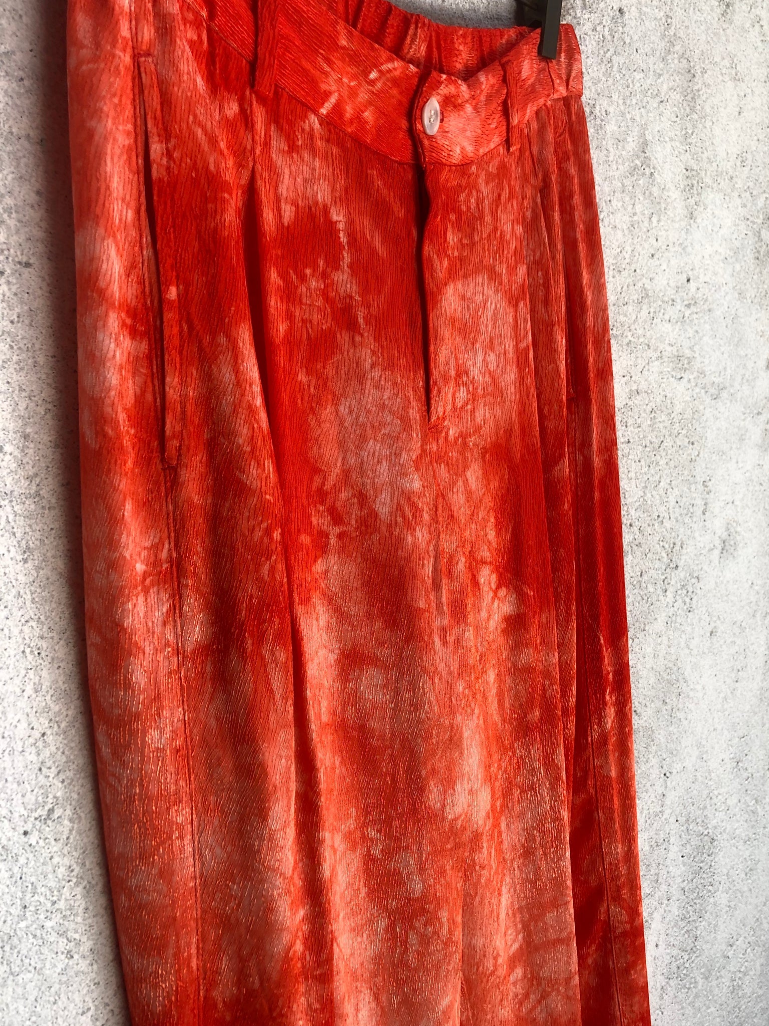 Red Tie Dye Ripple Satin Pleated Pant